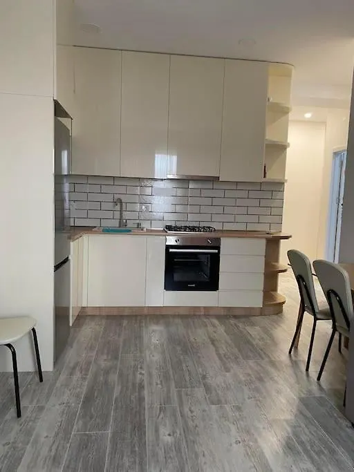 Nice Apartment 第比利斯 0*,  格鲁吉亚